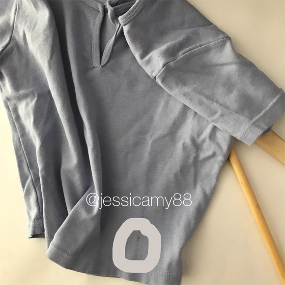 Brandy Melville cutout crop Top - Picture 2 of 2